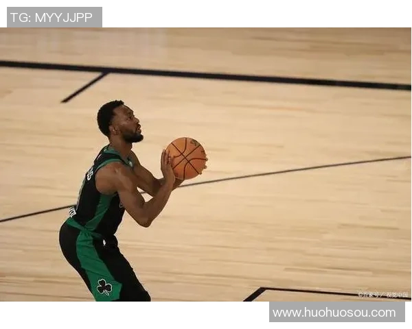 深圳网球队包夹战术解析与其在网球赛事中的应用探讨 深圳网球队包夹战术解析与其在网球赛事中的应用探讨